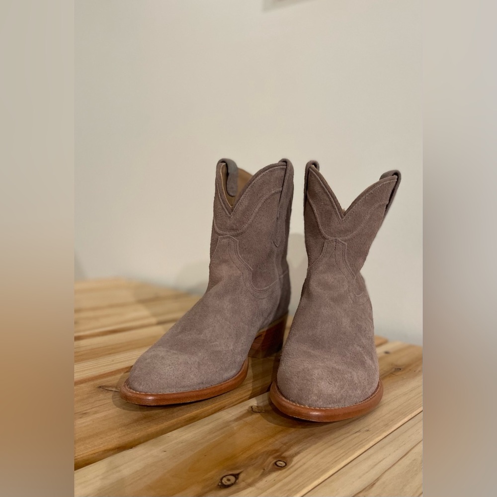 Tecovas Suede Tan Bootie size 8b